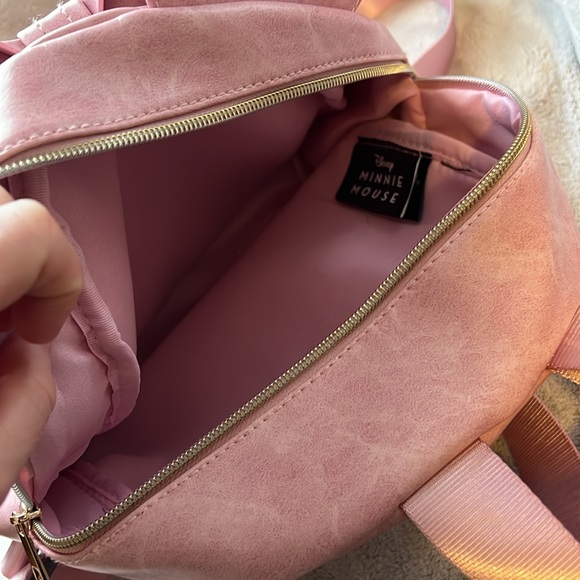 Minnie Mouse backpack - Picture 3 of 3